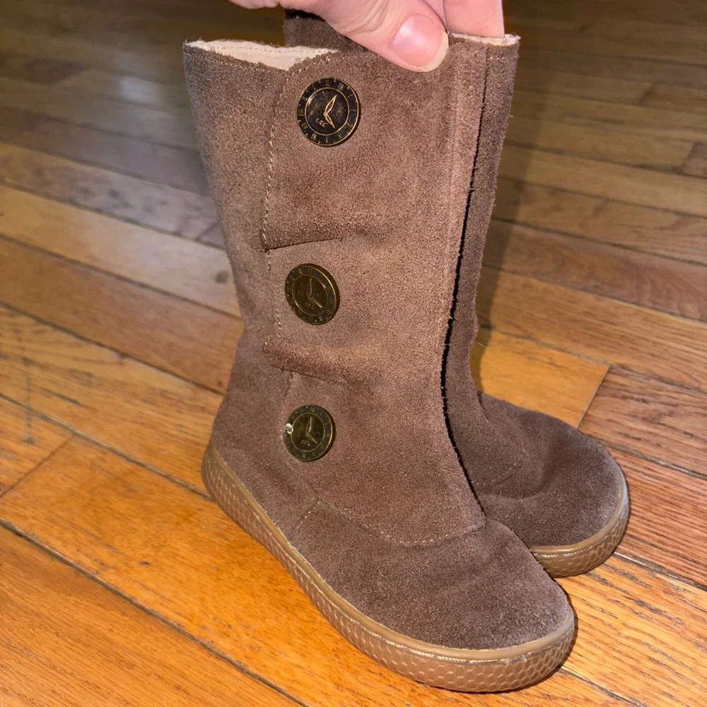 Livie & Luca Brown Suede Leather Tiempo Boots with Button Accents Toddler Size 8